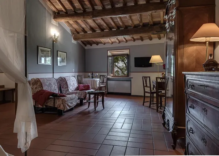 בית חווה Tenuta Il Corno סן קאסיאנו ב-ואל די פזה